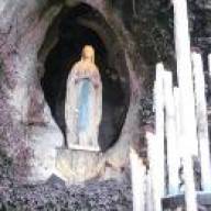 El Icono de Cheztochowa visita el Santuario de Lourdes